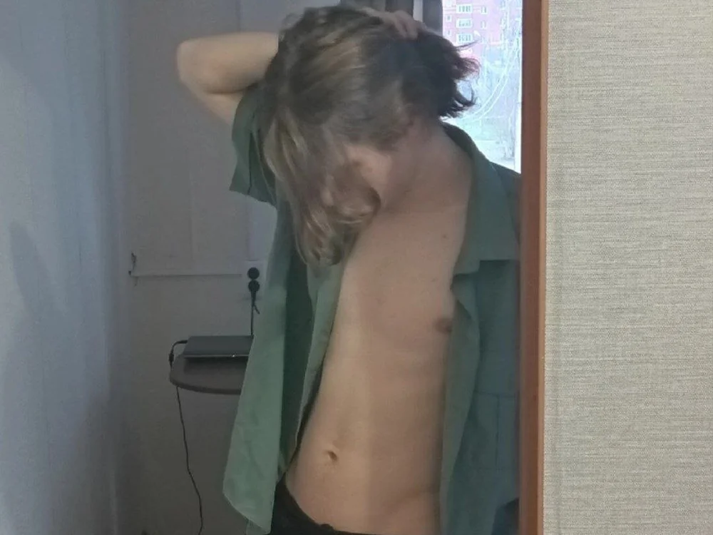 Offline chatovací místnost RobbyxAnderson