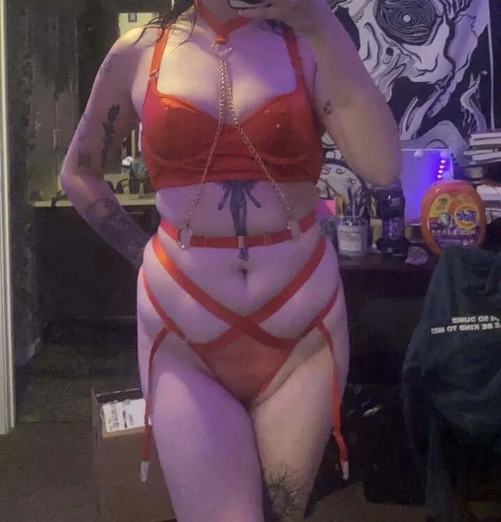 tattedcutie666's Offline XXX Chat