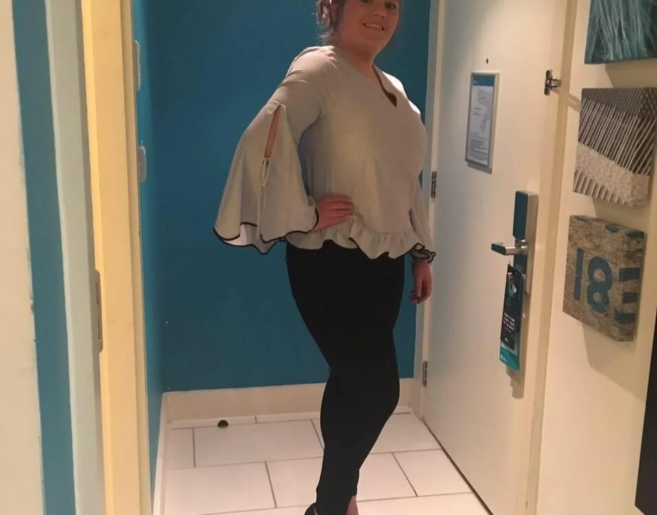 Bustygem_ Offline XXX-chat