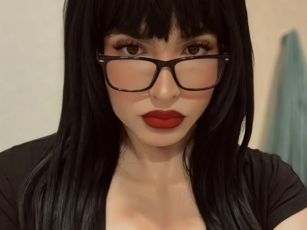 Userx808's Offline Chat Room