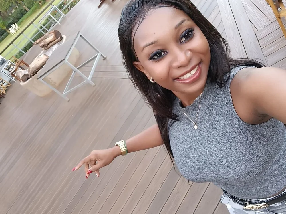 Exclusivelyy_wet offline chatrum