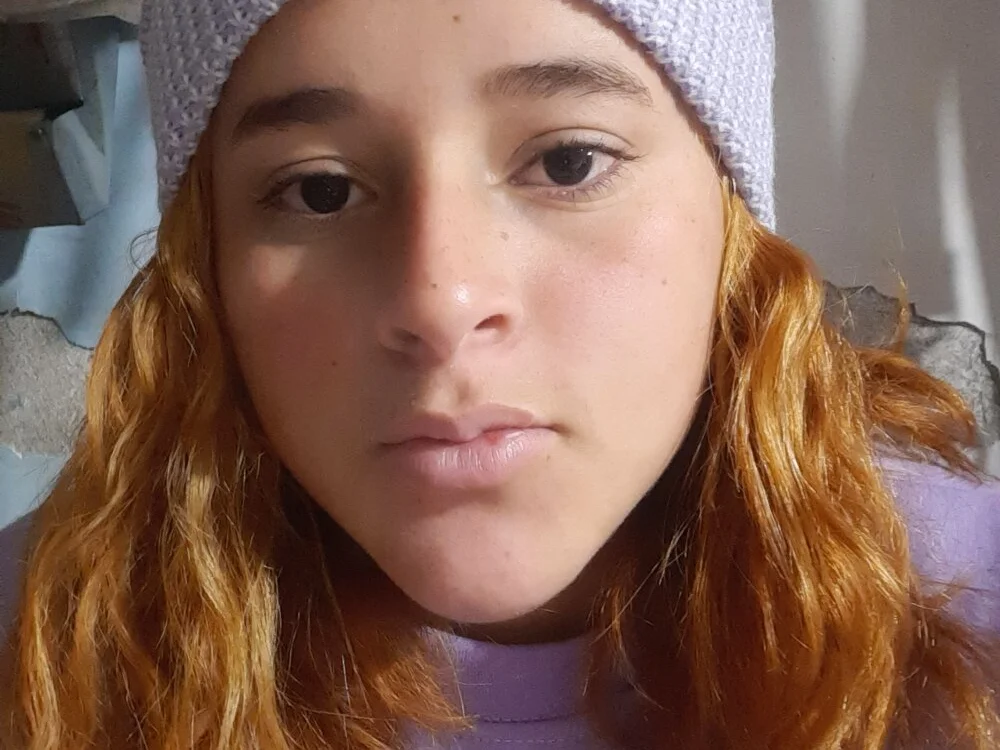 flacatri Chat XXX offline