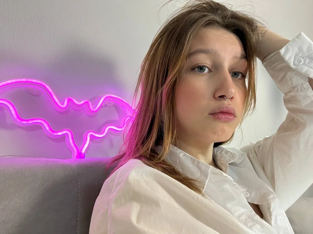 place_eva's Offline Chat Room