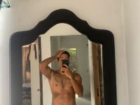 LucasBlaze_'s webcam live show