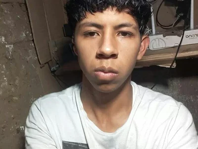 Carlos_Alberto04 - Boy 