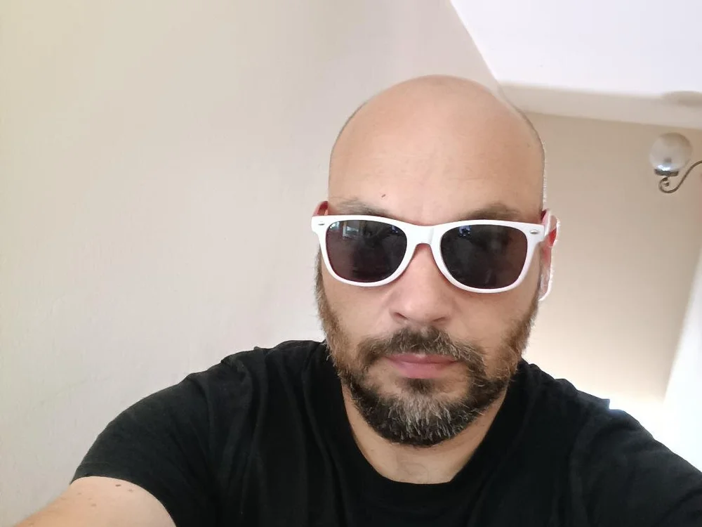 MrBombastic69's Offline XXX Chat