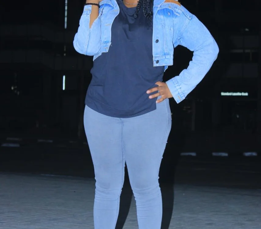 Darkchocolate_Ls: офлайн-секс-чат