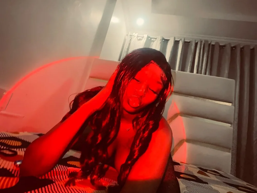 lexxy7's Offline XXX Chat