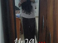 Model HOTTY_CUTI