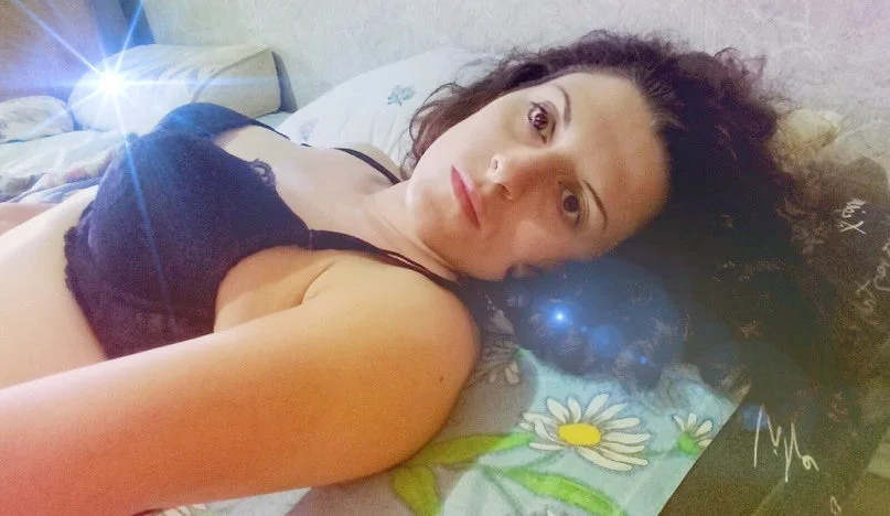 AudreyDaisy Adlı Modelin Çevrimdışı Sohbet Odası