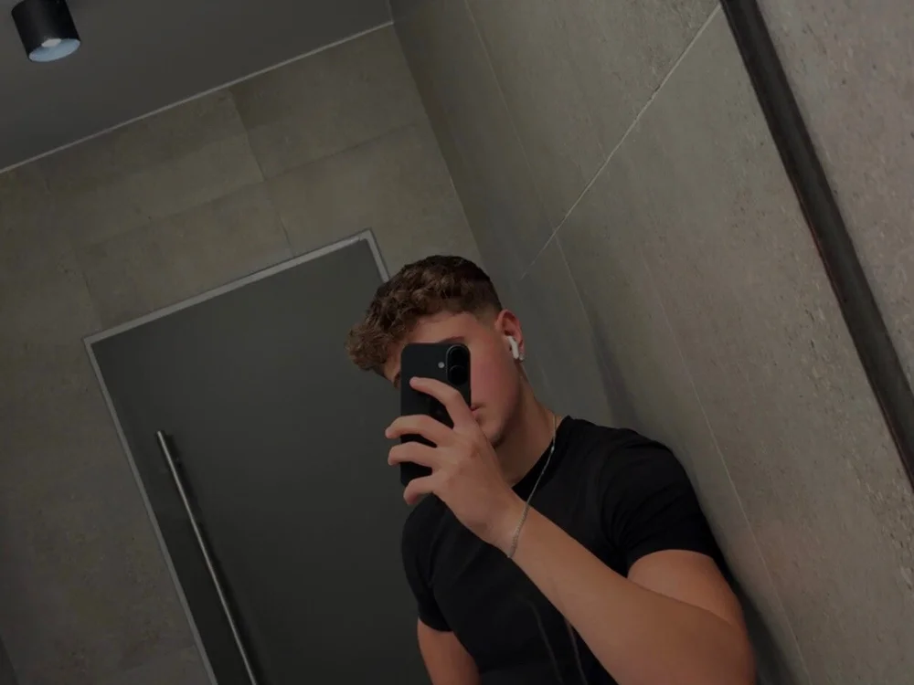 davidemoreno2 cam model