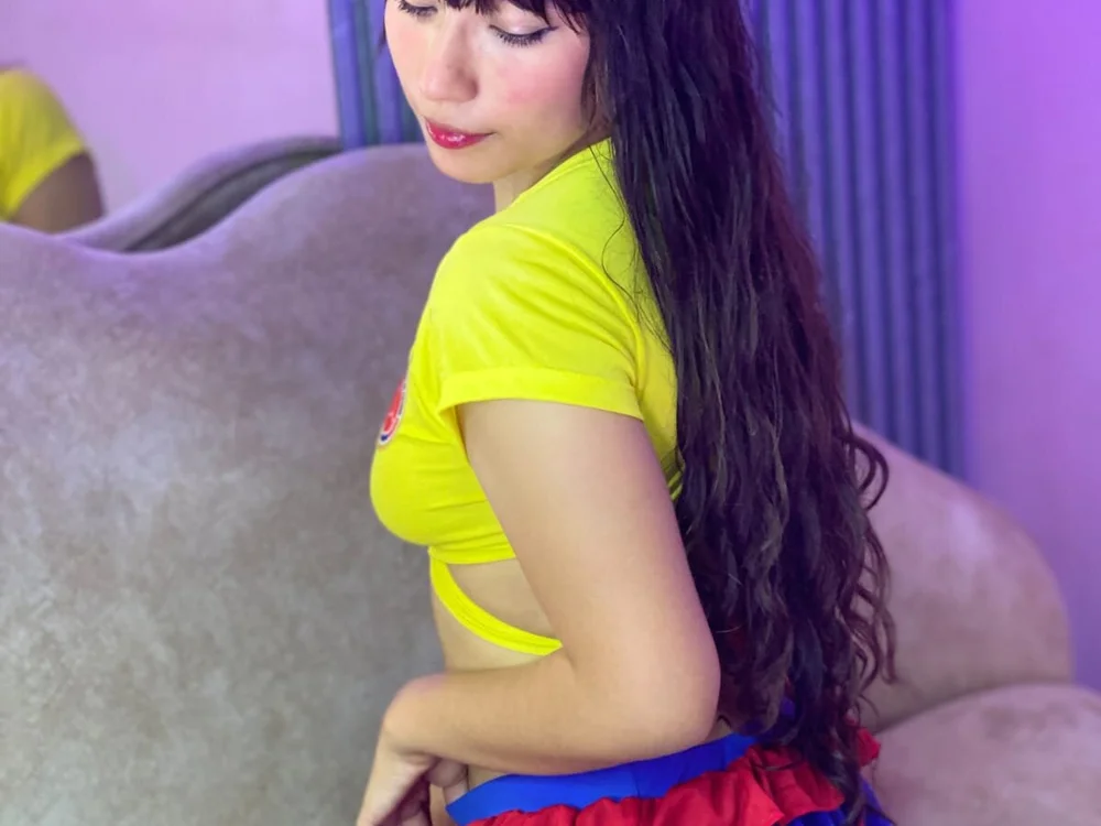 conny_cutie's Offline XXX Chat