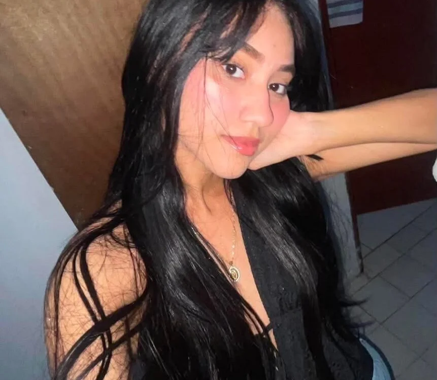 Sophiee_russo Offline XXX-chat