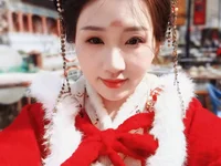 Zzz-LL live cam model