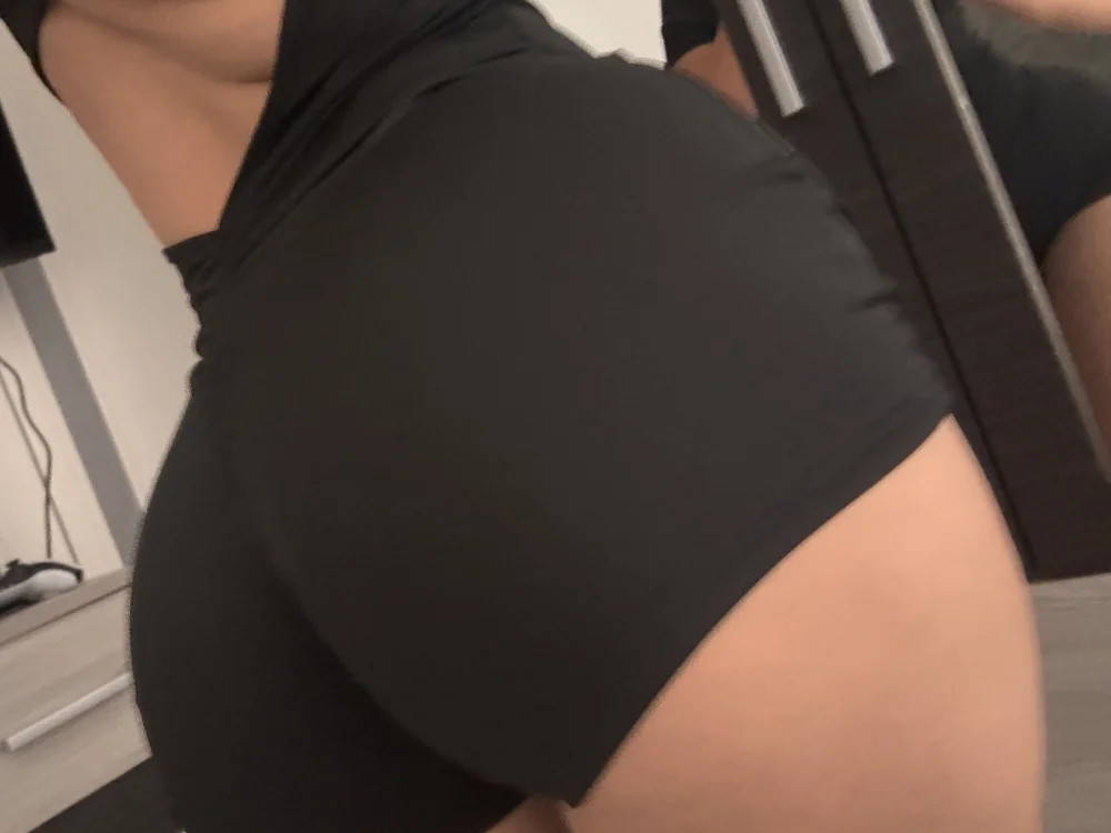 bynybynyn's Offline XXX Chat