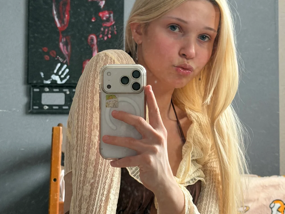 Chat XXX offline de CherrylHolme