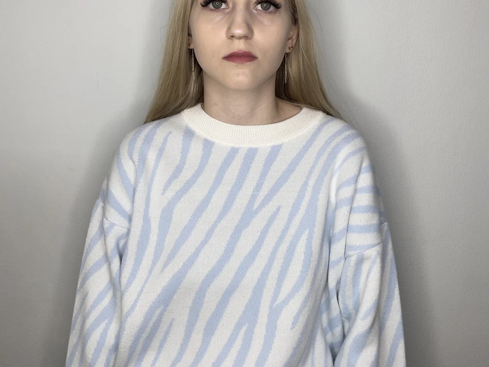 VeronaEllersv's Offline Chat Room