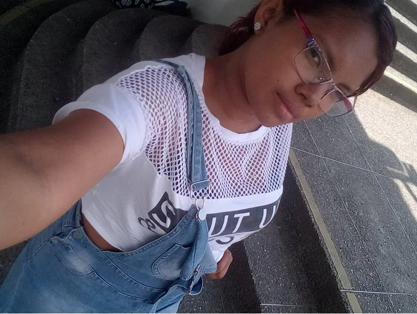 perla_alvarez1 offline chatrum