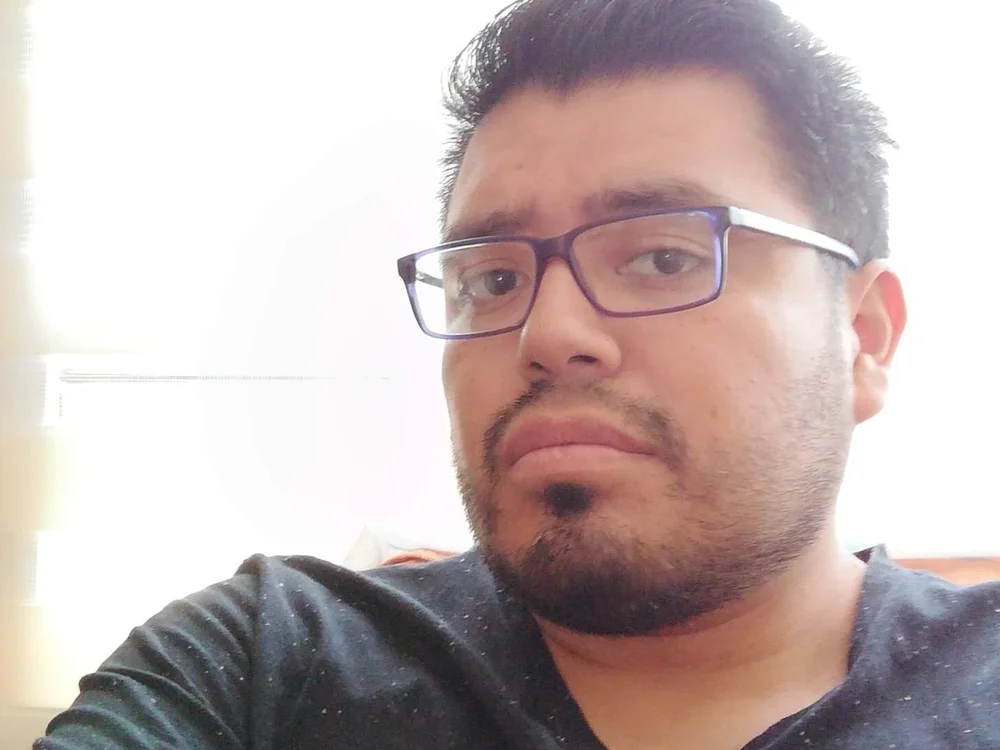 ulises36p's Offline Chat Room