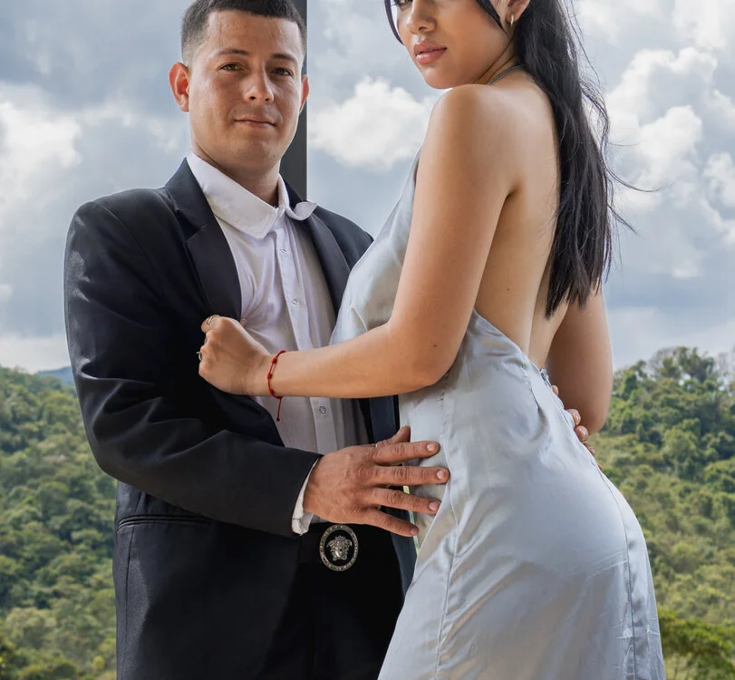 aaron_and_samanta's Offline XXX Chat