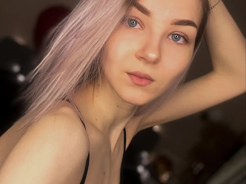 Stephanie2828 offline chatrum