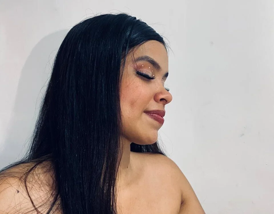 Emily_Wllians' Offline XXX Chat