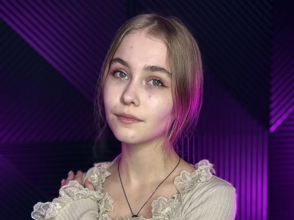 Offline chatovací místnost BeatrixHankin