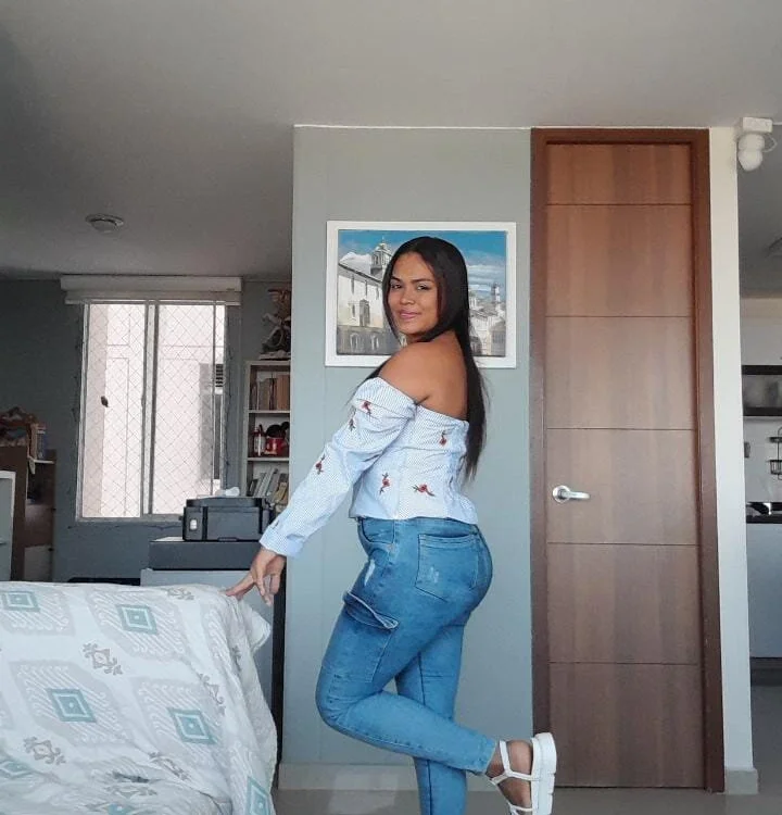Karisa_monter offline chatrum