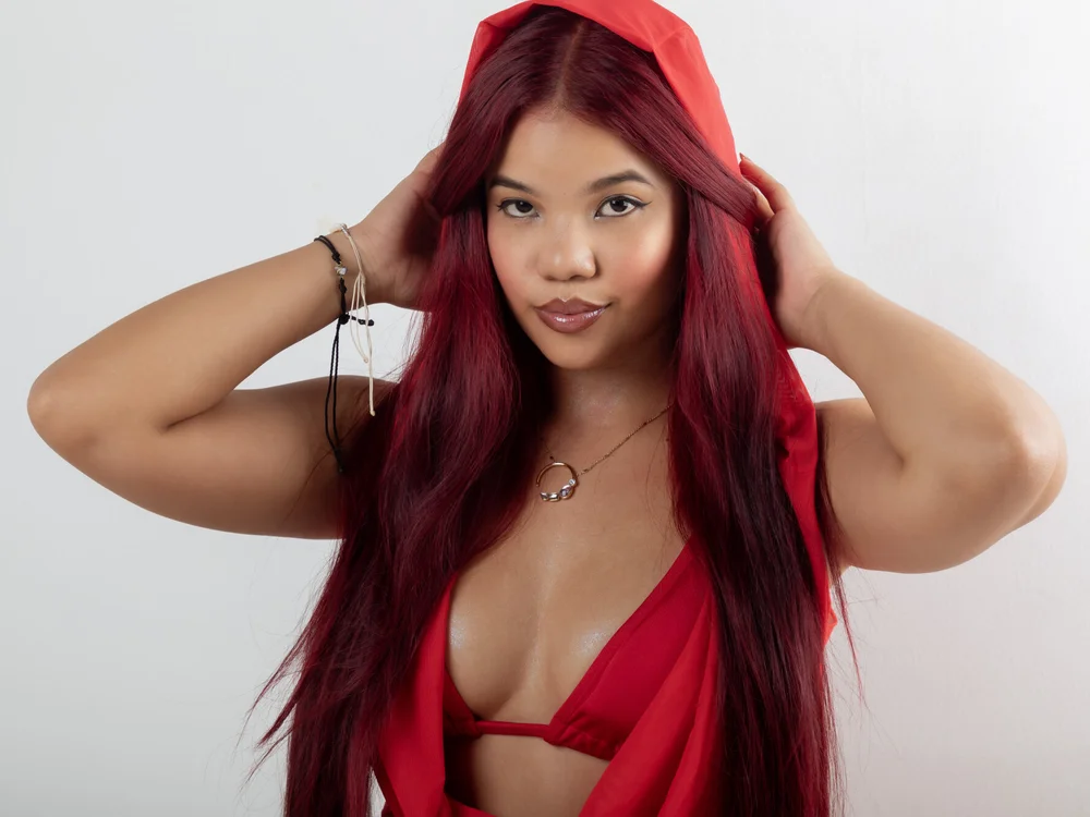 SahomiThai's Offline XXX Chat