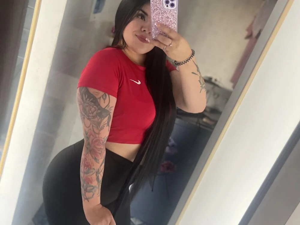 elizabeth_7even01's Offline XXX Chat