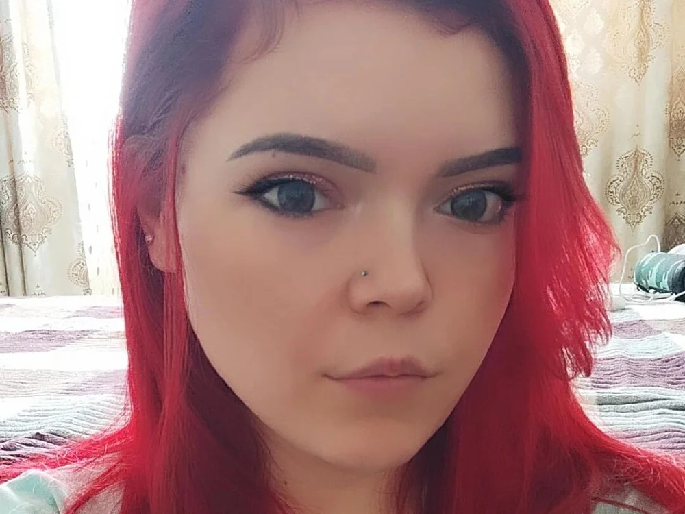 Caryn_Glory's Offline Chat Room
