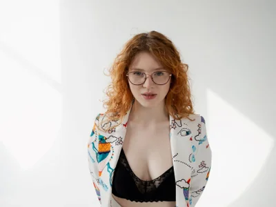 LauraDennis - Girl 