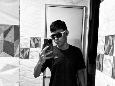 Beby18 Male Facesitting Cam Porn