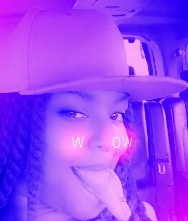 Carmencoco's Offline Chat Room