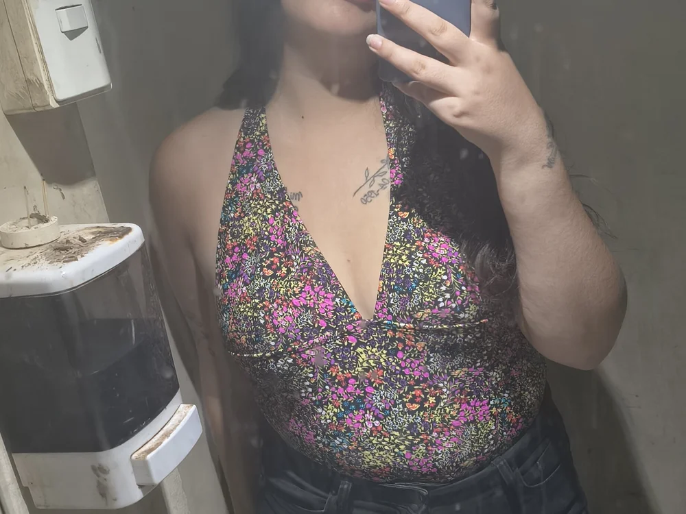 labarbiee2028 Adlı Modelin Çevrimdışı XXX Sohbeti