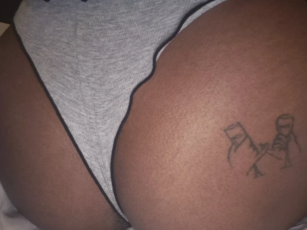 AlajiaCastro's Offline XXX Chat