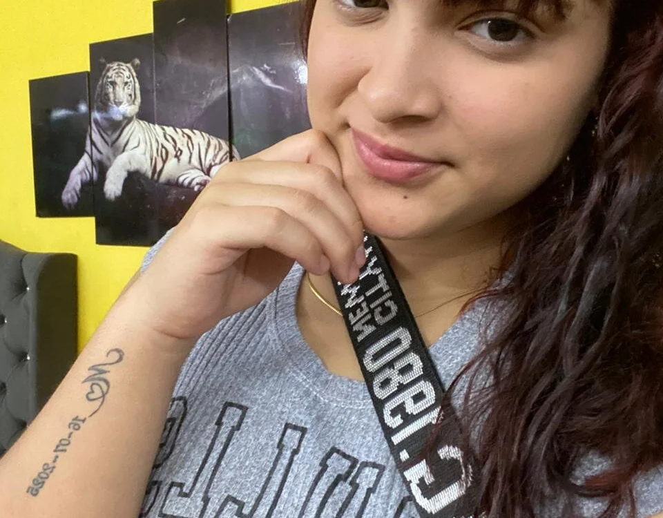 Andrea_girlx Offline XXX-chat