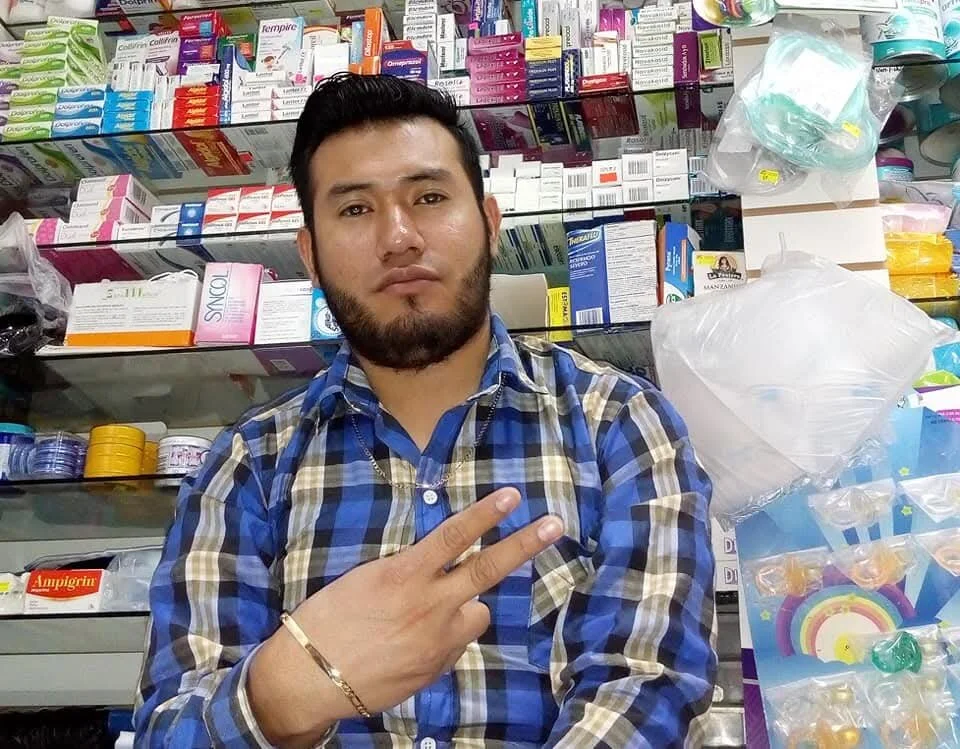 foto de portada de Manuelito-25