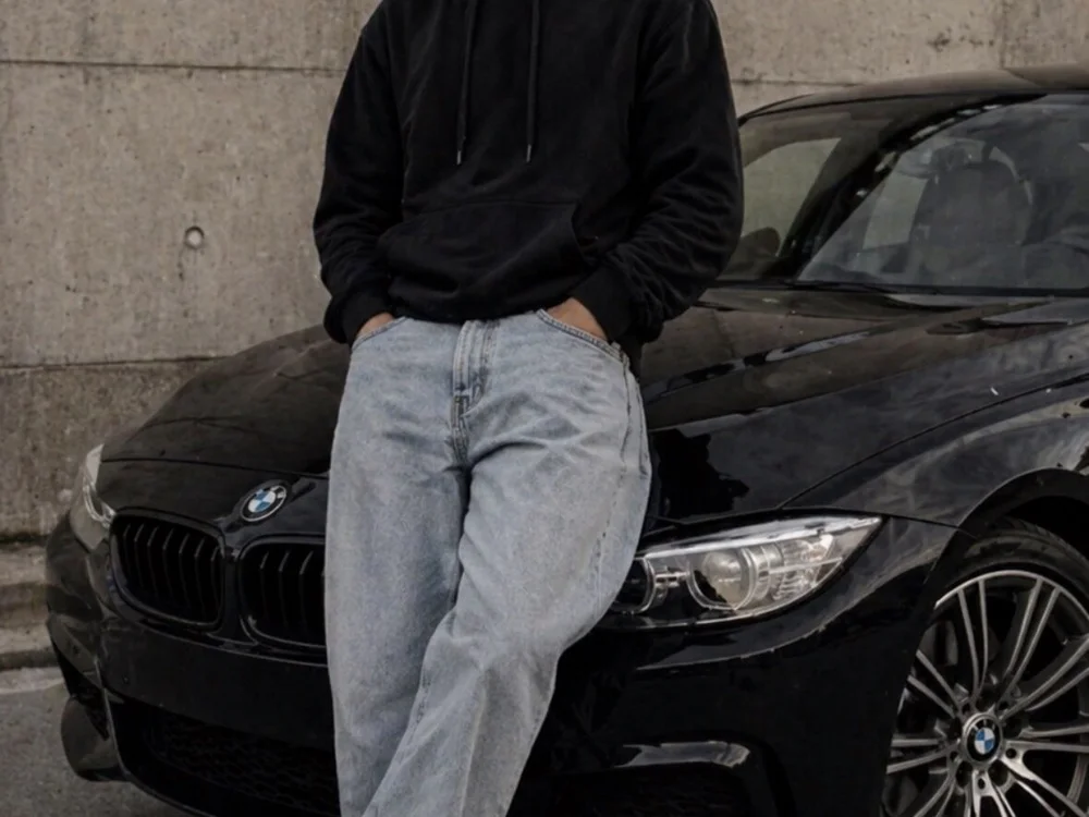 Milanese22 离线XXX聊天