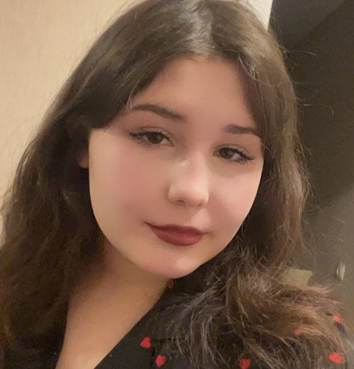 ElgaBulman Adlı Modelin Çevrimdışı XXX Sohbeti