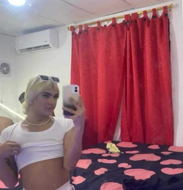 Kaomy_ Offline XXX Chat