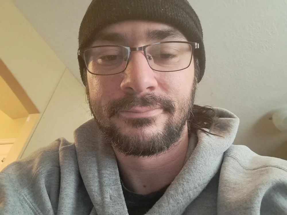 Fallen_Aesir's Offline Chat Room
