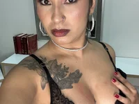 JulietaShelby 🦖 online naked stream