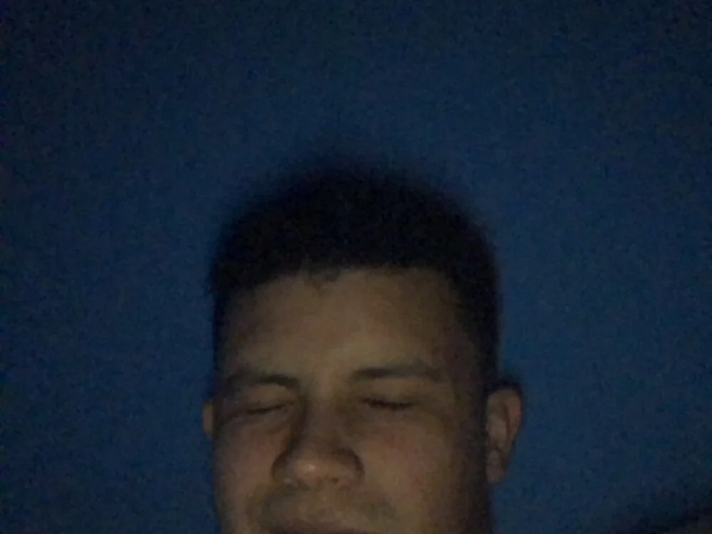 mnahuek: συνομιλία ΧΧΧ εκτός σύνδεσης