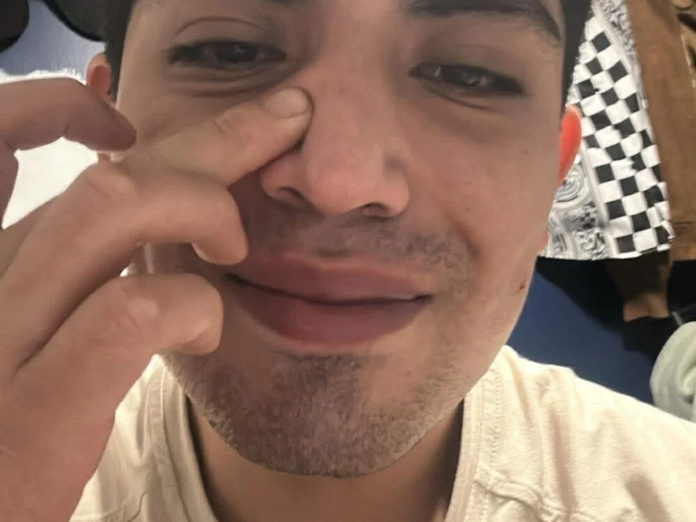 SilvaGF229 Offline XXX Chat