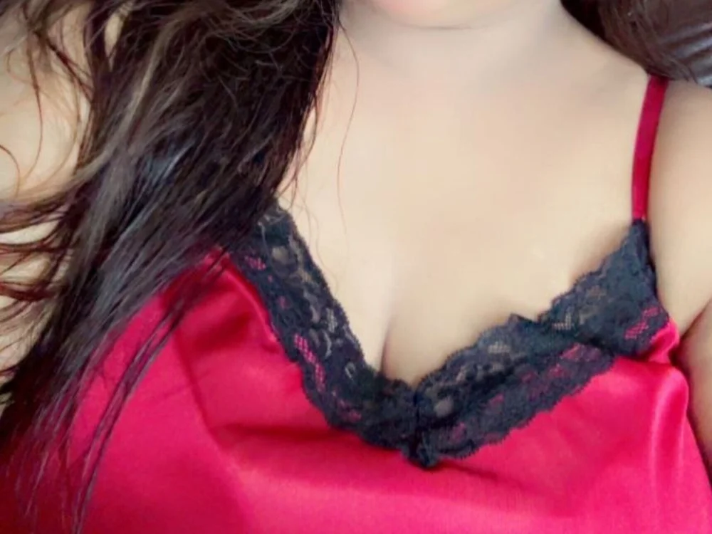 QueenSiyaX's Offline XXX Chat