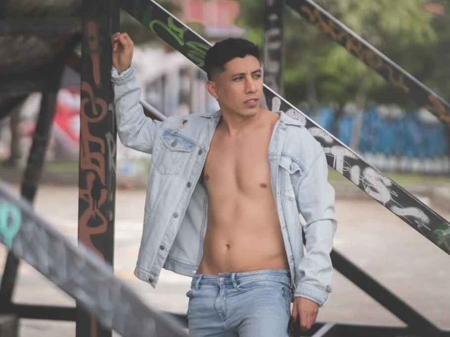 Fraannco Offline XXX-chat