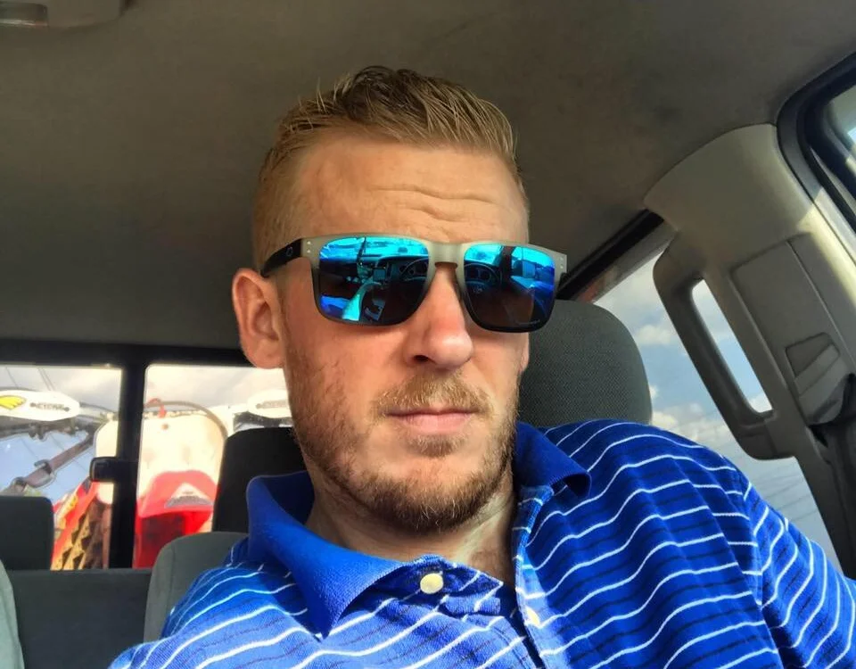 dontjudgemeh 離線 XXX 聊天