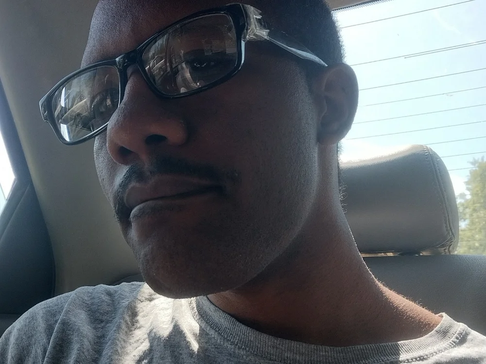 moneybaggtj's Offline XXX Chat