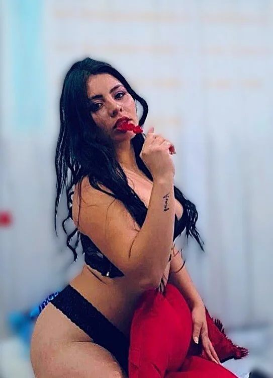 ห้องแชทออฟไลน์ของ aghata_boobs